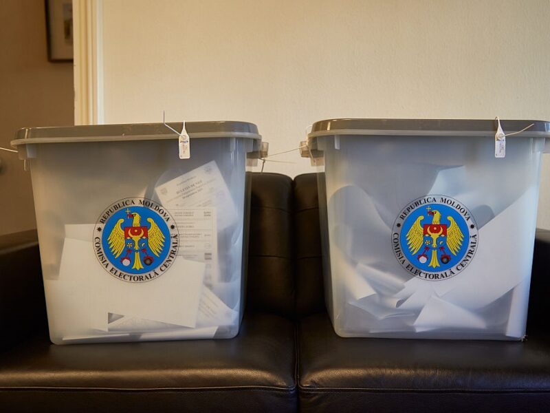 У Молдові закрилися виборчі дільниці