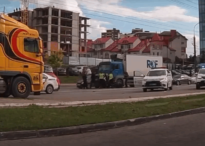 У Тернополі п’яний працівник ТЦК втікав від поліції та скоїв кілька ДТП