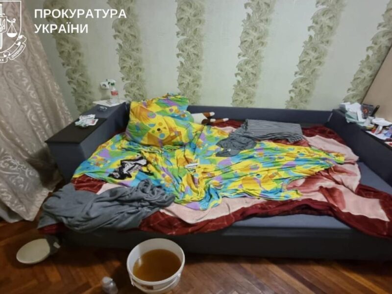 У центрі Києва задушили жінку та її 14-річну доньку