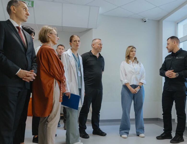 Олена Зеленська відвідала провідний медичний центр ментального здоров’я МВС