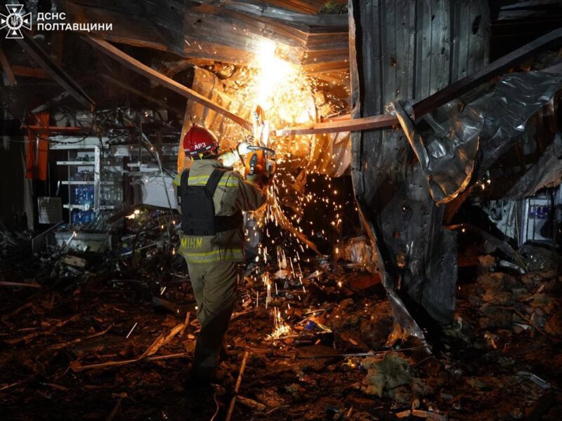 Удар по АЗС під Полтавою: число поранених зросло