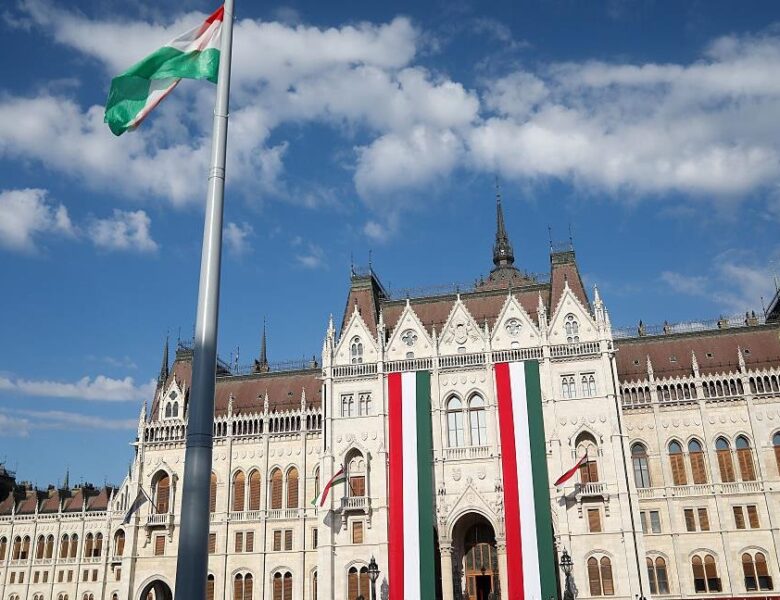 Угорщина приєдналася до обговорення щодо “стіни дронів” – ЗМІ