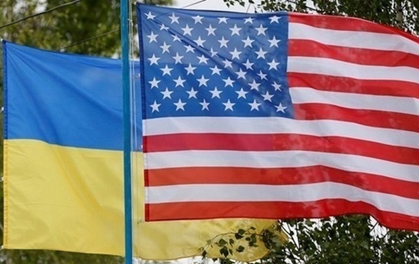 Україна і США обговорюють угоду щодо зброї на $100 мільярдів – ЗМІ