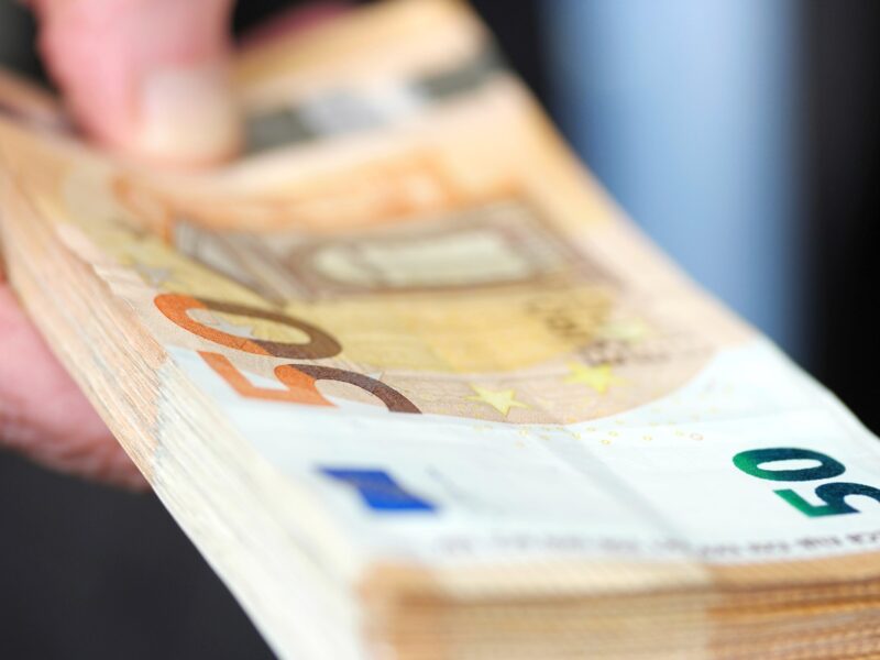 Україна вперше поверне з-за кордону кошти, вкрадені внаслідок корупції