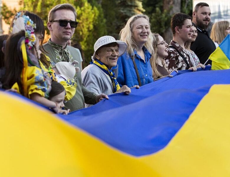 Українці визначилися, що нині для них найважливіше