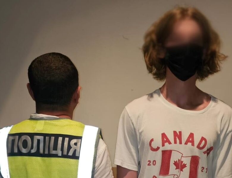 В Києві затримали юнака за “трюк” на ескалаторі