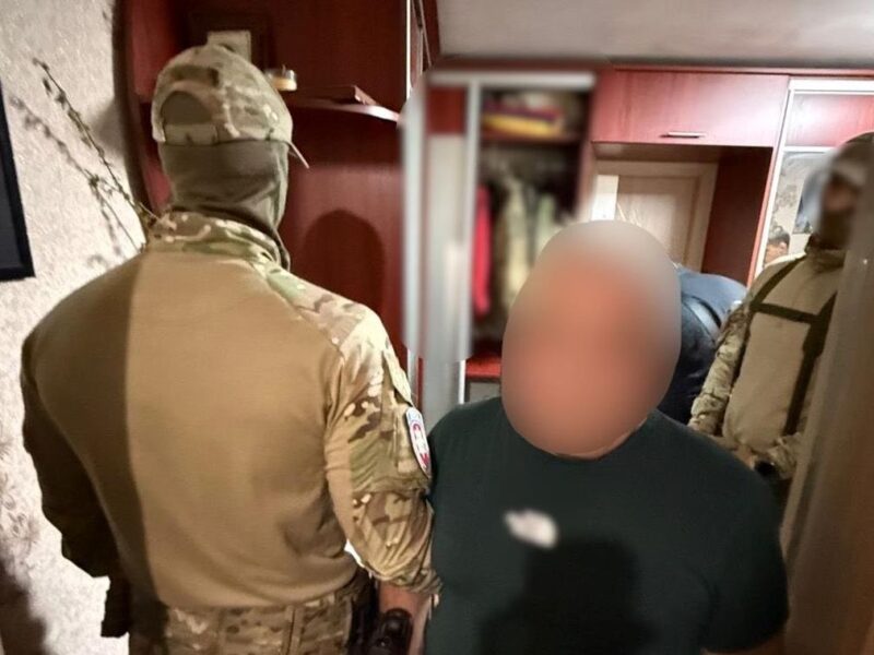 Вбивство біля сміттєвого контейнера на Київщині: затримано підозрюваного