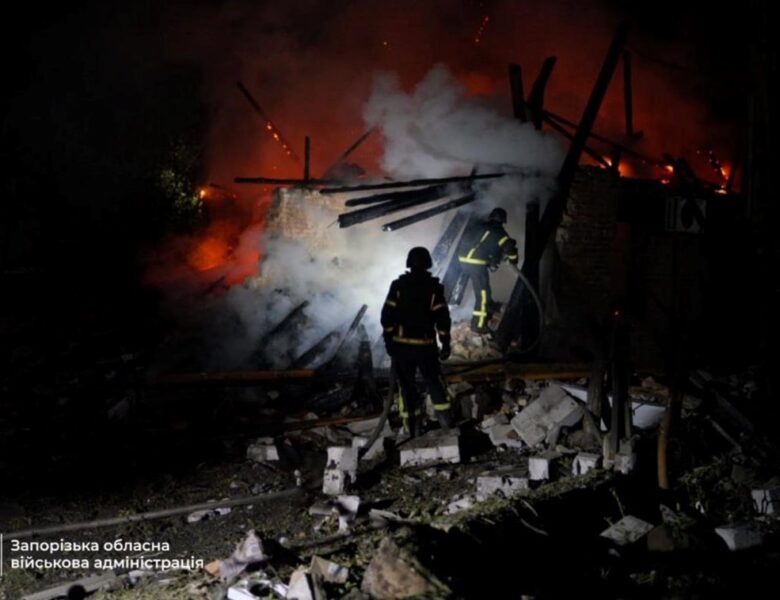 Внаслідок нічної атаки РФ на Запоріжжя загинула одна людина