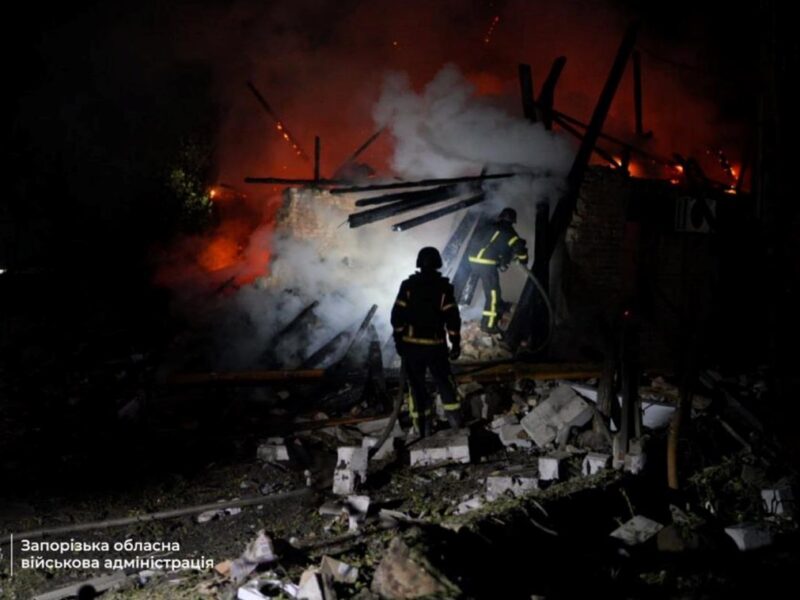 Внаслідок нічної атаки РФ на Запоріжжя загинула одна людина