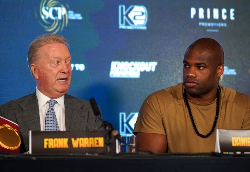 Воррен: Могли організувати бій між Дюбуа та Паркером, якби не травма