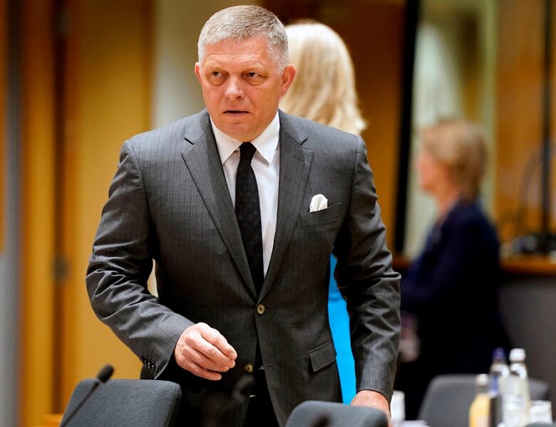 Єврокомісія відреагувала на зустріч Фіцо з Путіним в Пекіні