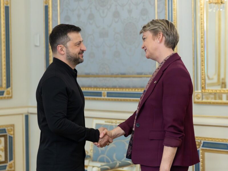Зеленський обговорив з головою МЗС Британії посилення ППО