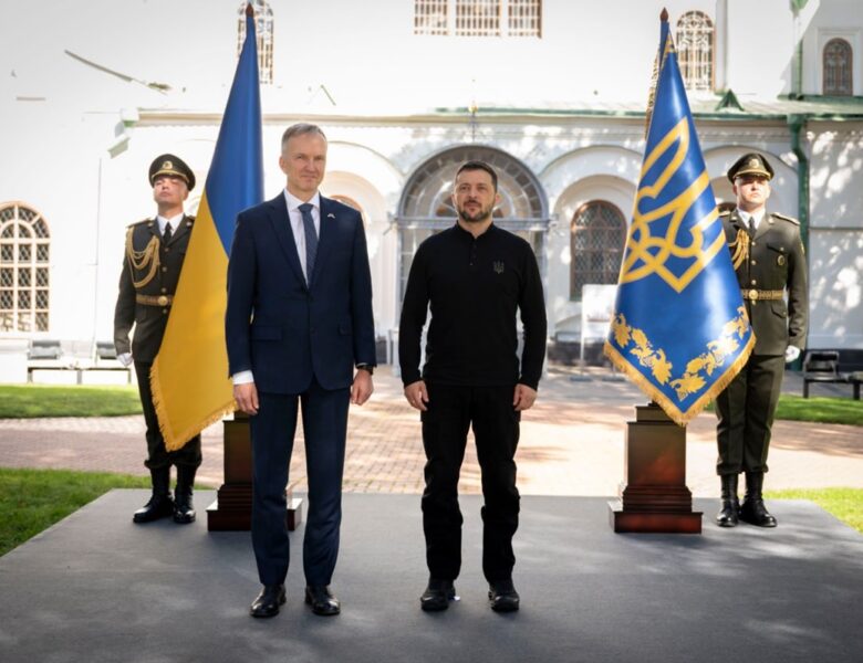 Зеленський прийняв вірчі грамоти від послів Кіпру, Латвії та Пакистану