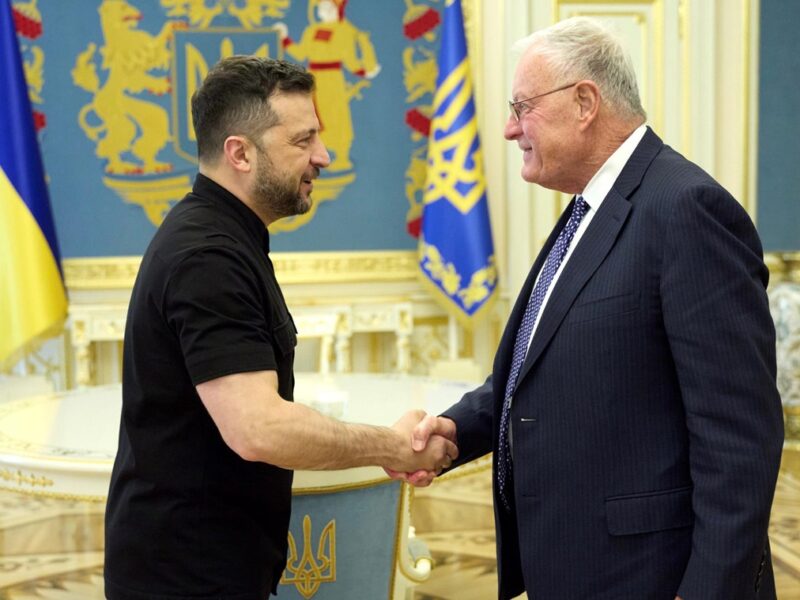 Зеленський жартома порівняв Келлога з ППО та запропонував громадянство