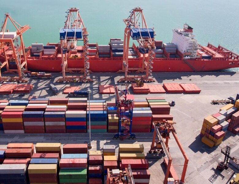 “Зерно за авто”: ЗМІ дізнались про бартер між Росією та Китаєм