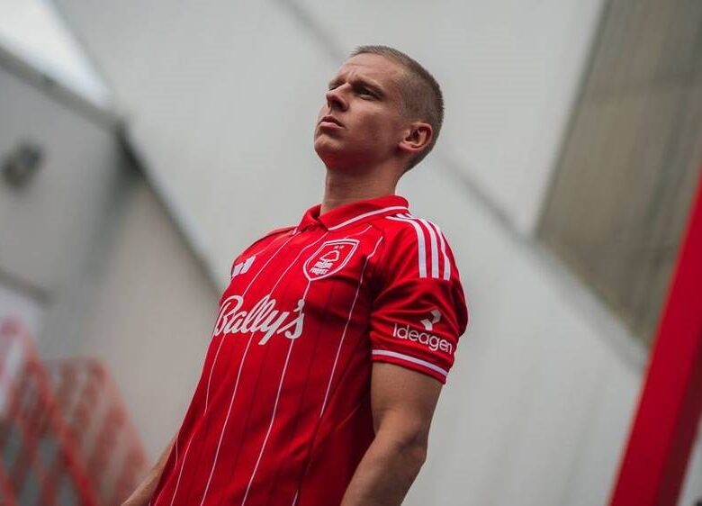 Зінченка офіційно представили у Ноттінгем Форест