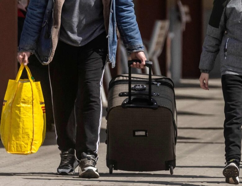ЗМІ дізналися, скільки чоловіків віком 18-22 років в’їхало в Польщу