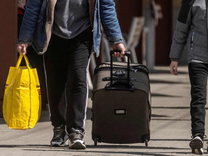 ЗМІ дізналися, скільки чоловіків віком 18-22 років в’їхало в Польщу