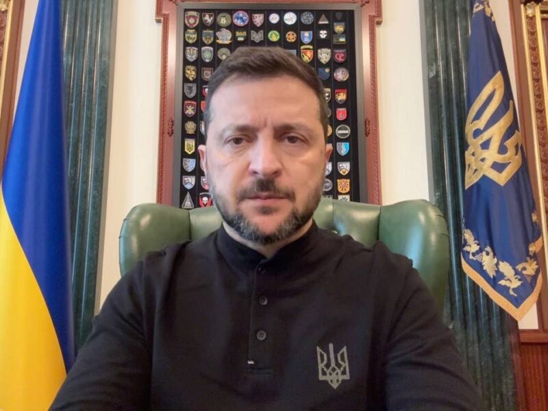 Володимир Зеленський присвоїв почесну відзнаку «Місто-герой України» 16 містам