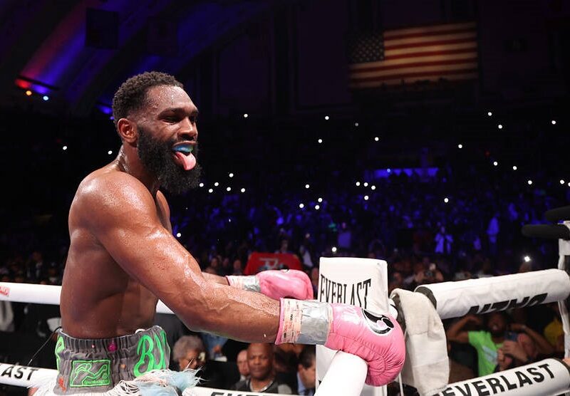 Американський боксер Джарон Енніс виграв тимчасовий титул WBA