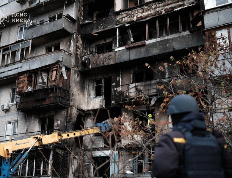 Атака на Київ: кількість поранених зросла до 33