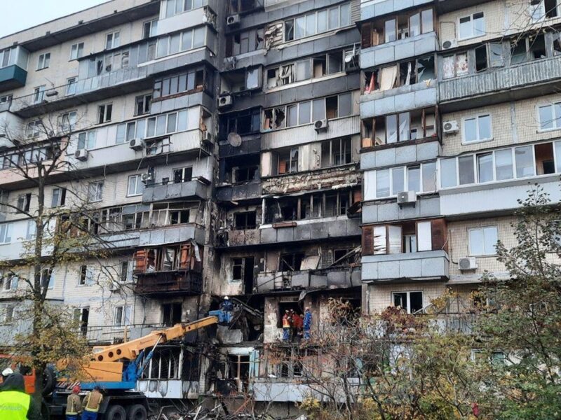 Атака “шахедів”: у Києві зросло число поранених