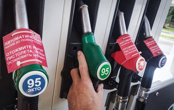 Білорусь вчетверо збільшила експорт бензину до РФ