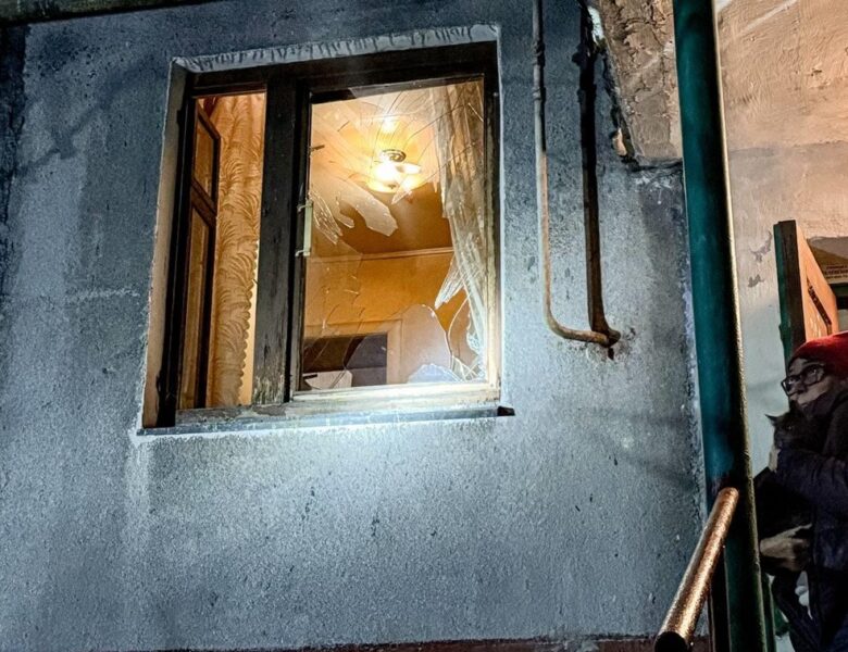 БПЛА вдарили по Сумах: пошкоджено багатоповерхівки