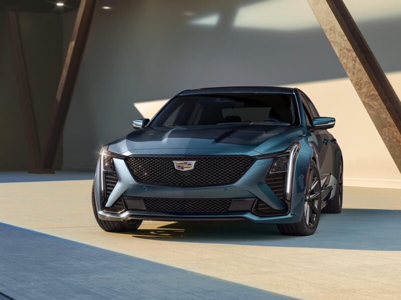 Cadillac підтвердив випуск нового седана з бензиновим двигуном