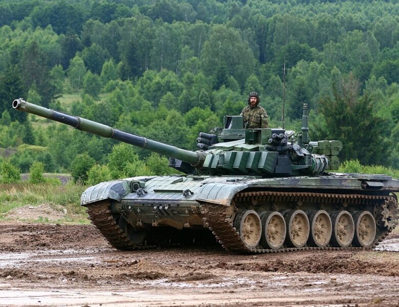 Чехія планує передати Україні модернізовані танки Т-72
