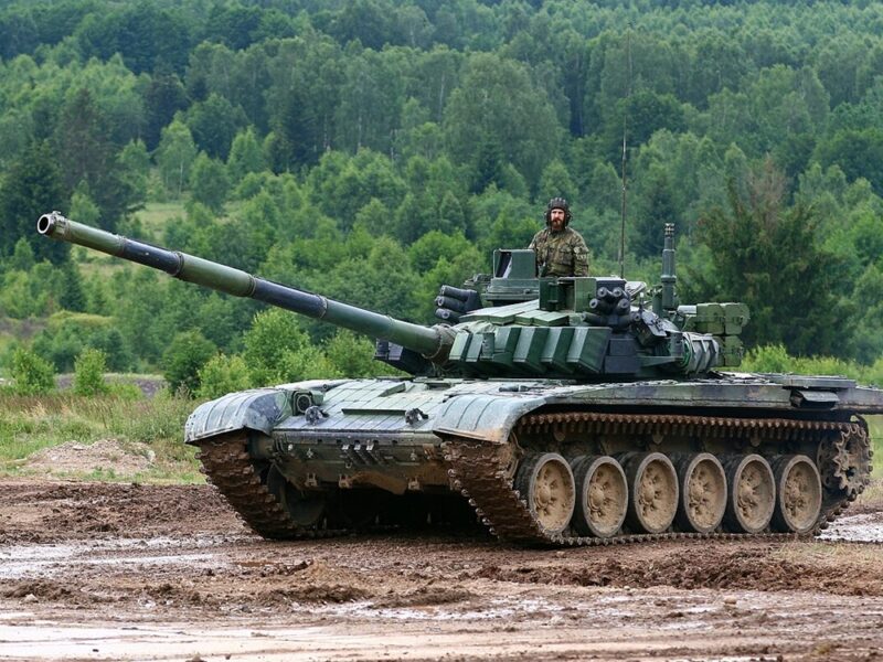 Чехія планує передати Україні модернізовані танки Т-72