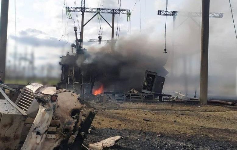 Чернігів і Славутич знеструмлені через обстріл