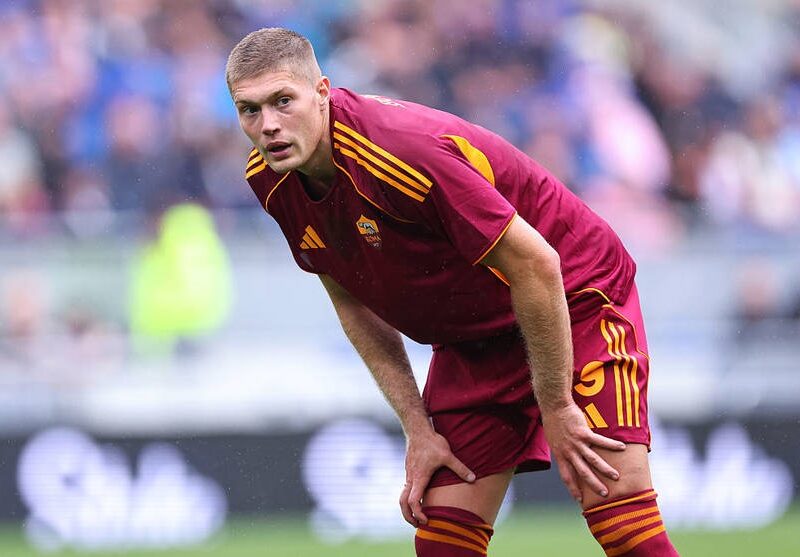 Довбик про трансфер у Мілан: Був у межах можливого