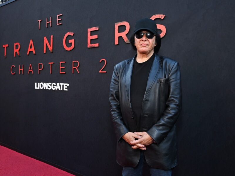 Джин Сіммонс із KISS потрапив у ДТП через втрату свідомості за кермом