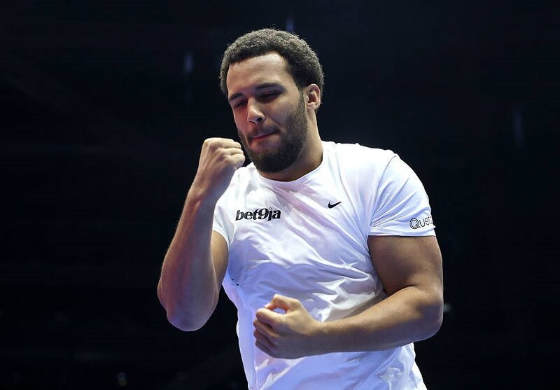 Екс-чемпіон світу: Ітаума поки не готовий до бою з Усиком