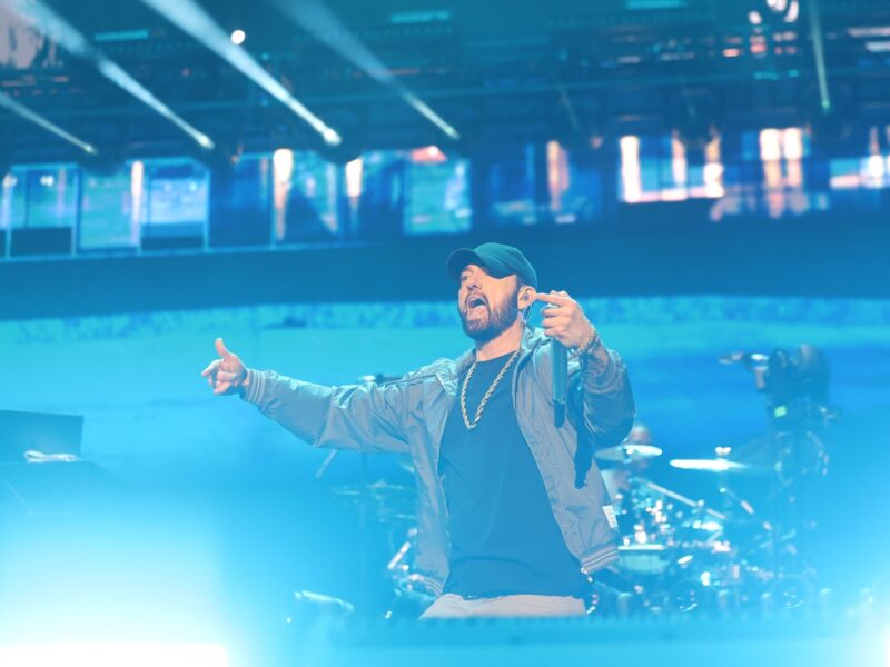 Eminem закрутив новий роман – ЗМІ