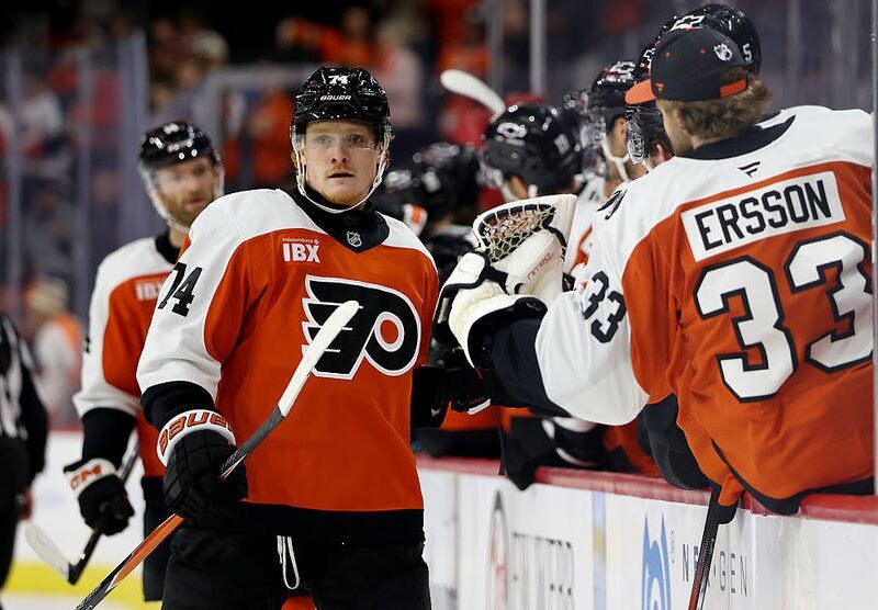 Філадельфія і Вегас святкують перемоги в іграх НХЛ