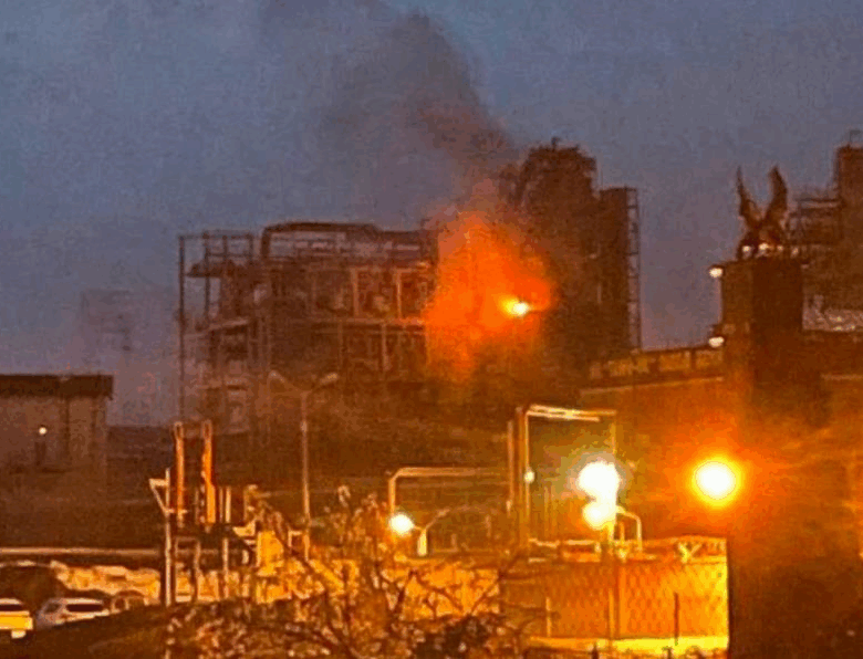 Генштаб підтвердив удари по НПЗ і заводу в РФ