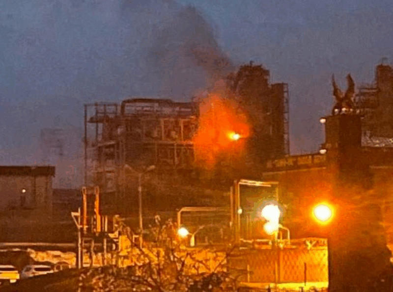 Генштаб підтвердив удари по НПЗ і заводу в РФ