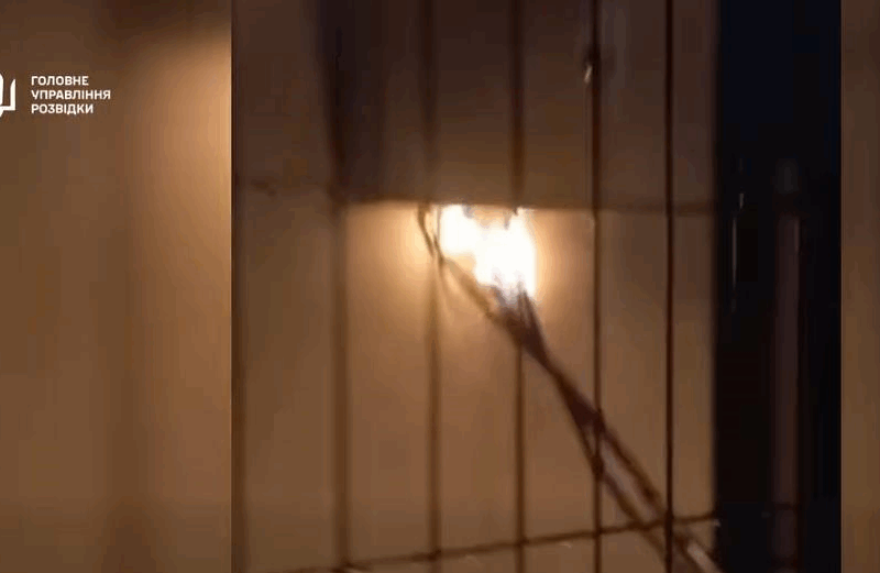 ГУР показало, як партизани нищать вежі зв’язку в РФ