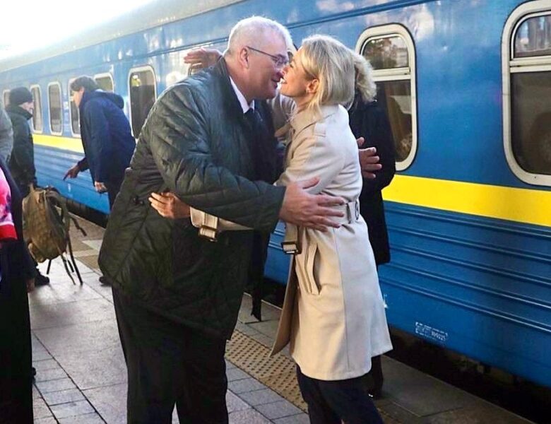 Каллас прибула з візитом до Києва