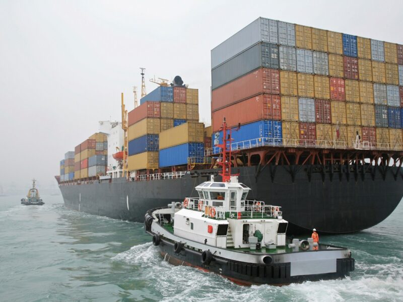 Китайський експорт до РФ впав до мінімуму з лютого