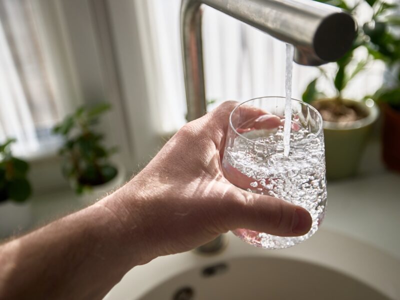 Киянам повністю відновили водопостачання