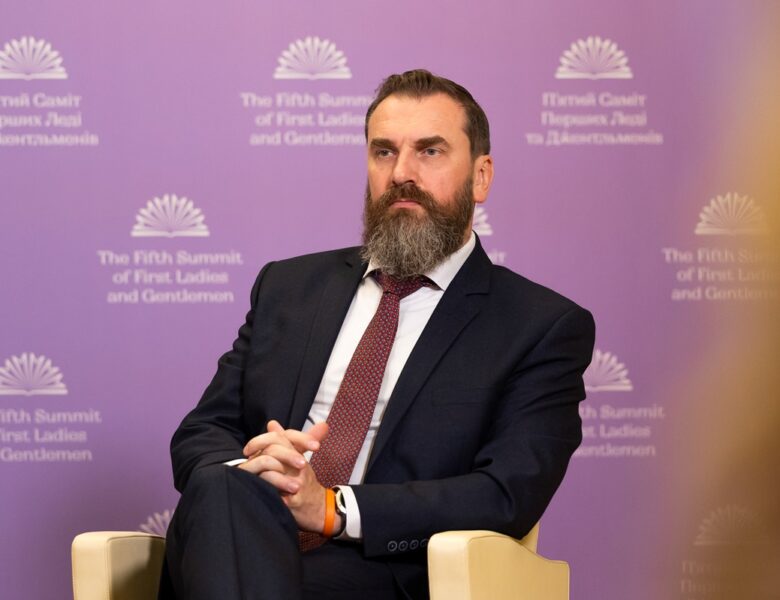 Кожен шостий заклад освіти в Україні постраждав від агресії Росії