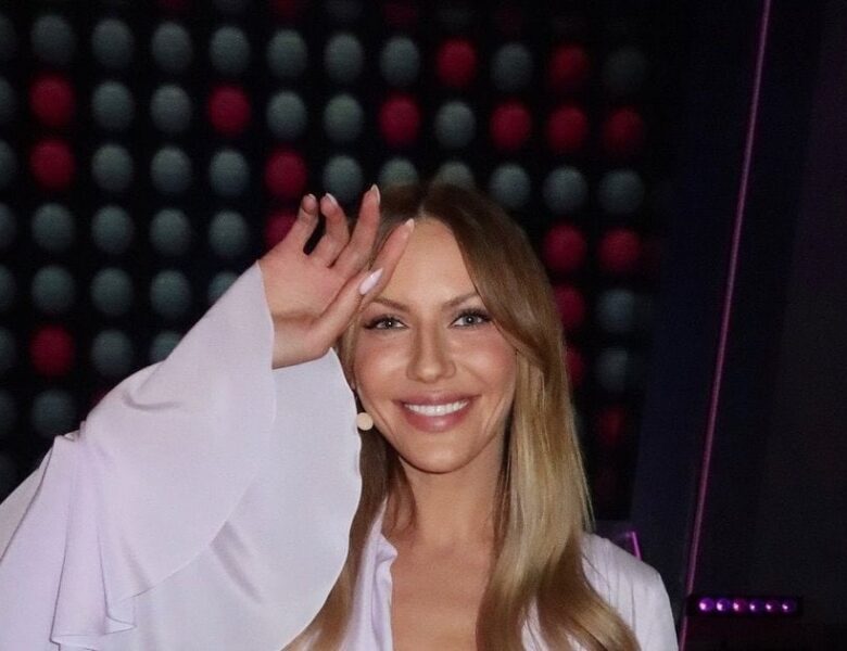 Леся Нікітюк розповіла, як поєднує материнство з роботою на телебаченні