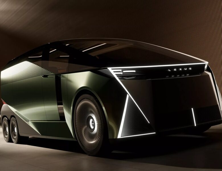 Lexus перетворила флагманський седан LS на шестиколісний мінівен