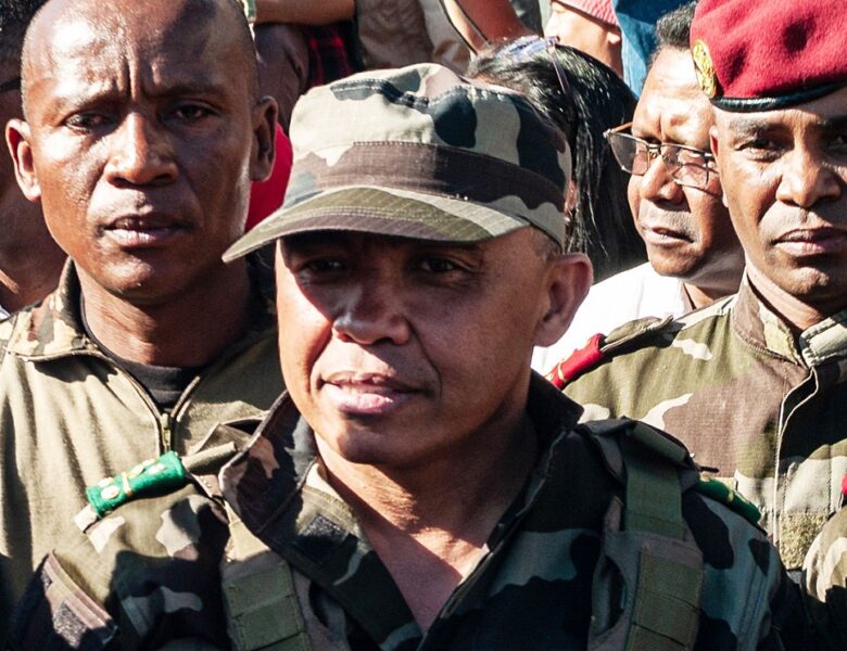 Лідер перевороту на Мадагаскарі оголосив себе тимчасовим президентом