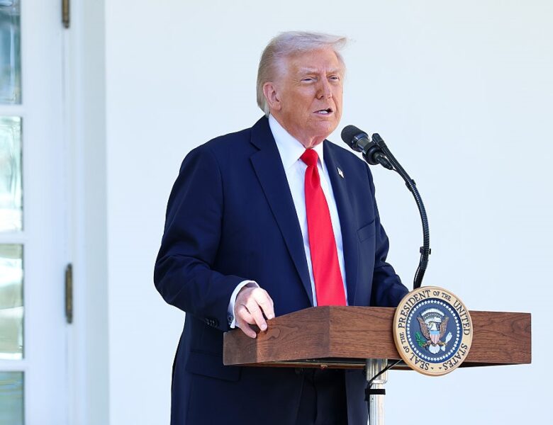 Людина Путіна в США. Трамп змінює ставлення до РФ