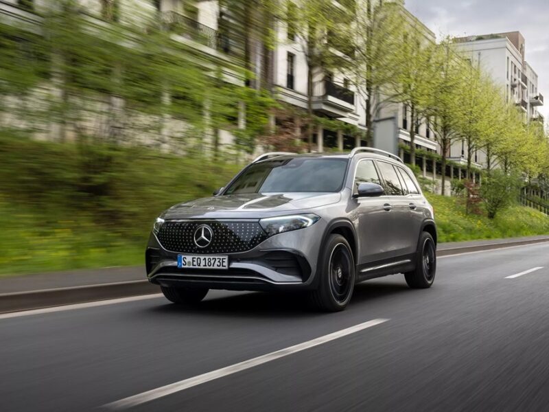 Mercedes знімає з виробництва свій найдоступніший електрокар