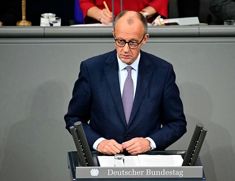 Мерц анонсував план протидії гібридним атакам РФ